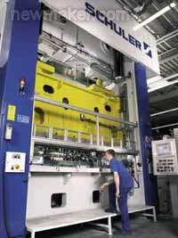 伺服技術(shù)在金屬成形加工中的革新應(yīng)用